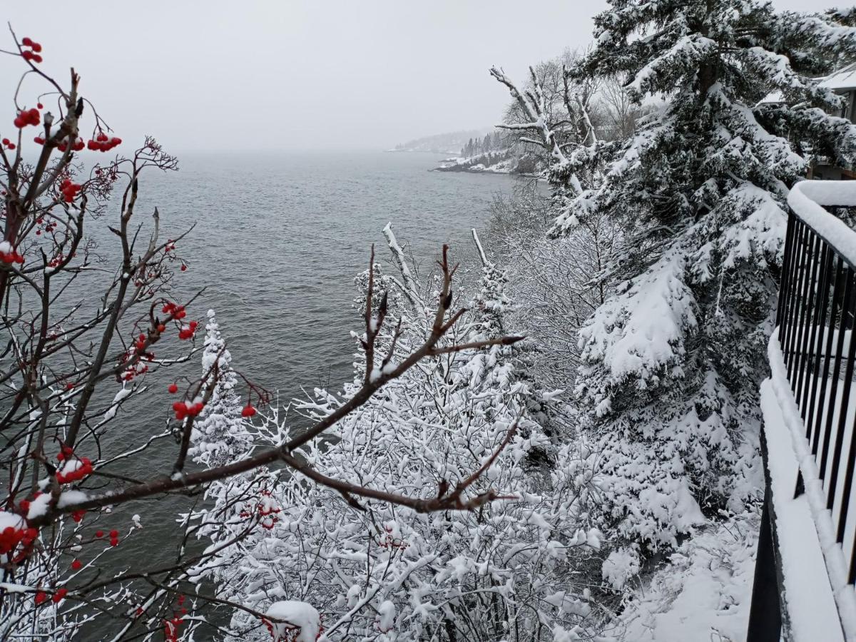Cliff Dweller On Lake Superior Tofte Екстер'єр фото